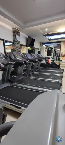 عکس باشگاه بدنسازی قهرمان، محله جهاد تهران 3