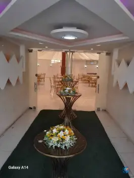 عکس تالار پذیرایی ولیعصر در محله کاوه شیراز 2