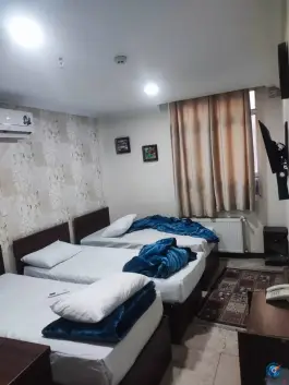 عکس هتل نیکان مهر در محله راه آهن تهران 2
