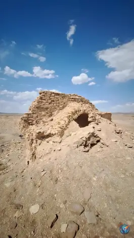 عکس کاروان سرای خشتی پل دلاک خاک پور قم 2