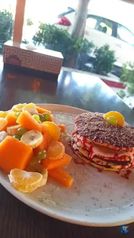 عکس مشهد برگر در پیروزی مشهد 3