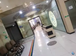 عکس بیمارستان ۱۵ خرداد در محله ولیعصر تهران 2