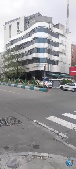 مرکز بهداشت و درمان صدا و سیما در خیابان ولیعصر تهران
