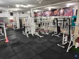 عکس باشگاه بدنسازی وطن در سعدیه جنوبی شیراز 3