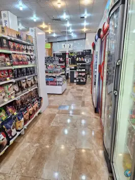 عکس فست فود پارس لند در محله باغ تخت شیراز 7
