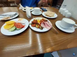 عکس هتل ورسای تهران در محله کشاورز 3