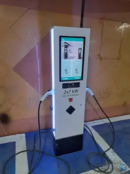 عکس پارکینگ جلفا در محله جلفا اصفهان 3