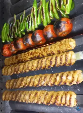 عکس غذای بیرون بر اخوان میرزایی در محله ملاصدرا اصفهان 4