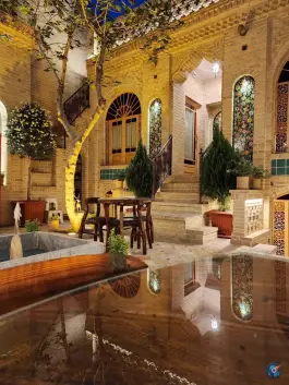 هتل سنتی فرهنگ در محله ایستگاه قم