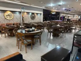 عکس کافه رستوران چوبی نازی آباد تهران 6