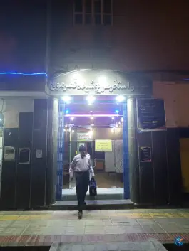 عکس استخر قصر موج، ماه فرخی، اصفهان 4