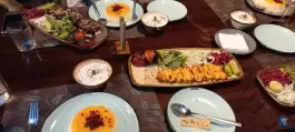 عکس کافه رستوران زیگورات در محله جلفا اصفهان 5