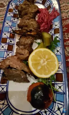 سفره خانه سنتی هتل مارلیک در محله امجدیه تهران