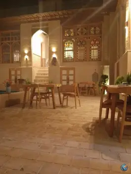 عکس بوتیک هتل سینا در محله گود عربان شیراز 10