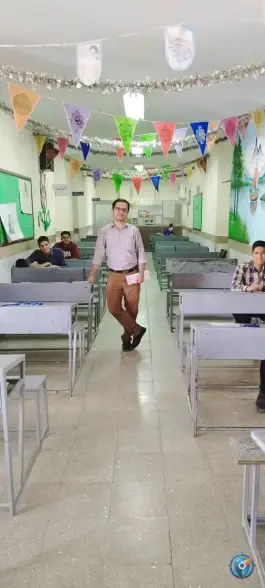 مدرسه متوسطه دوم ابن سینا در محله دانش جنوبی مشهد