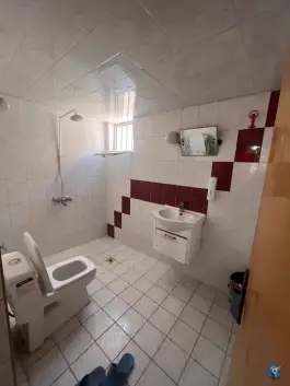 عکس هتل دشتی در محله شهرداری شیراز 4