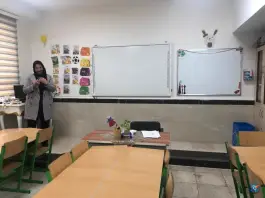 دبستان دخترانه شهیده زینب اسدی لاری در محله وصفنارد تهران