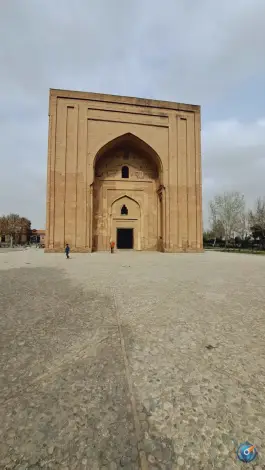 عکس بنای هارونیه در محله فردوسی مشهد 3