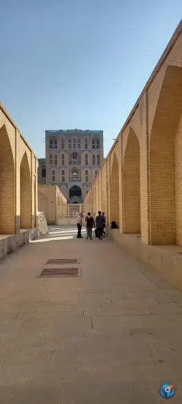 عکس دانشگاه هنر اصفهان در محله نقش جهان 9