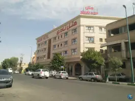 عکس هتل قصر نادری در محله باغ شازده قم 6
