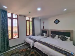 عکس هتل سیمرغ، محله دروازه قصاب خانه شیراز 8