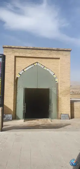 آب انبار وکیل در محله بهارستان شیراز