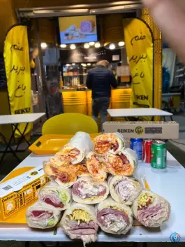 عکس فست فود بیکن در محله دکتر حسابی شیراز 10