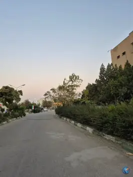 عکس دانشگاه آزاد اسلامی واحد مشهد در محله استاد یوسفی مشهد 5