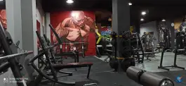 عکس باشگاه بدنسازی وزرا در محله گلبرگ اصفهان 9