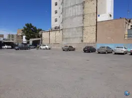 پارکینگ عمومی سیرنگ در باغ شازده قم