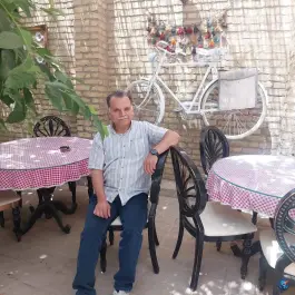 عکس هتل بومگردی و کافه چهارستون در محله توحید اصفهان 5