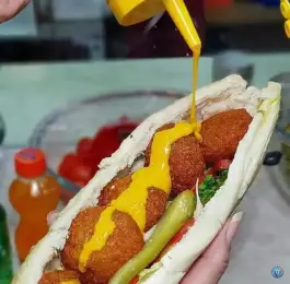 فست فود باگت در محله سلاخ خانه قم