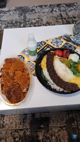 عکس مجموعه غذایی چراغی در صدرا شیراز 3
