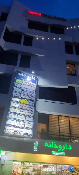 ساختمان سپید در محله جنت مشهد