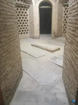 عکس مقبره بانو امین در محله تخت فولاد اصفهان 6