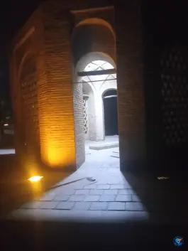 عکس مقبره بانو امین در محله تخت فولاد اصفهان 7