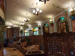عکس رستوران و سفره خانه شبستان در محله انصارالحسین قم 8