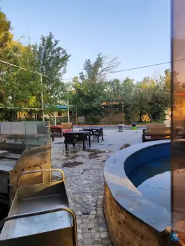 عکس کافه جگرکی یاسین در خیابان امام خمینی اصفهان 4