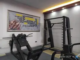 عکس باشگاه بدنسازی آشیل در محله کوجان اصفهان 5