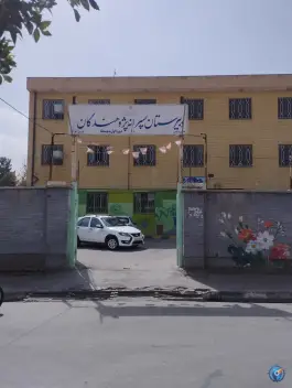 دبیرستان پسرانه پژوهندگان، محله مهدی مشهد