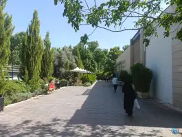 عکس مجموعه شاندیز هفت ایوان در لامپ سازی شیراز 10