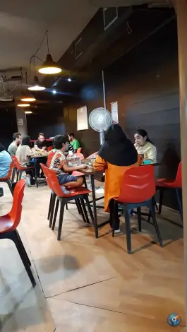 عکس مجموعه تفریحی آراز در محله توحید اصفهان 2