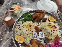 عکس رستوران پونه در محله زاویه قم 5