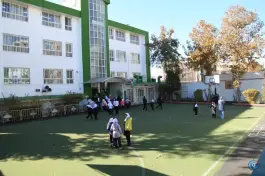 عکس مجتمع آموزشی دخترانه غیردولتی صبا در محله هروی تهران 6