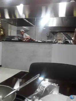 عکس طباخی رومانوف در محله جهاد تهران 4