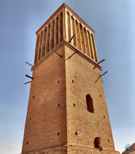 عکس بادگیر قمرود در روستای قمرود قم 3