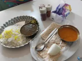 عکس رستوران و تهیه غذای خاطره ی امین در محله خاک سفید تهران 4