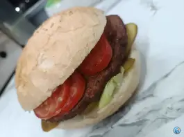 فست فود مانیلا در محله پیشاهنگی کرج
