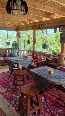عکس اقامتگاه بومگردی عمارت آبی در ماسال 9