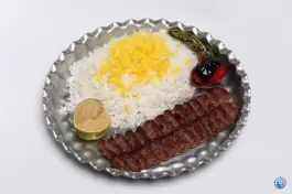 عکس تهیه غذا و کترینگ شفیعی در محله تولید دارو و یخچال قم 7